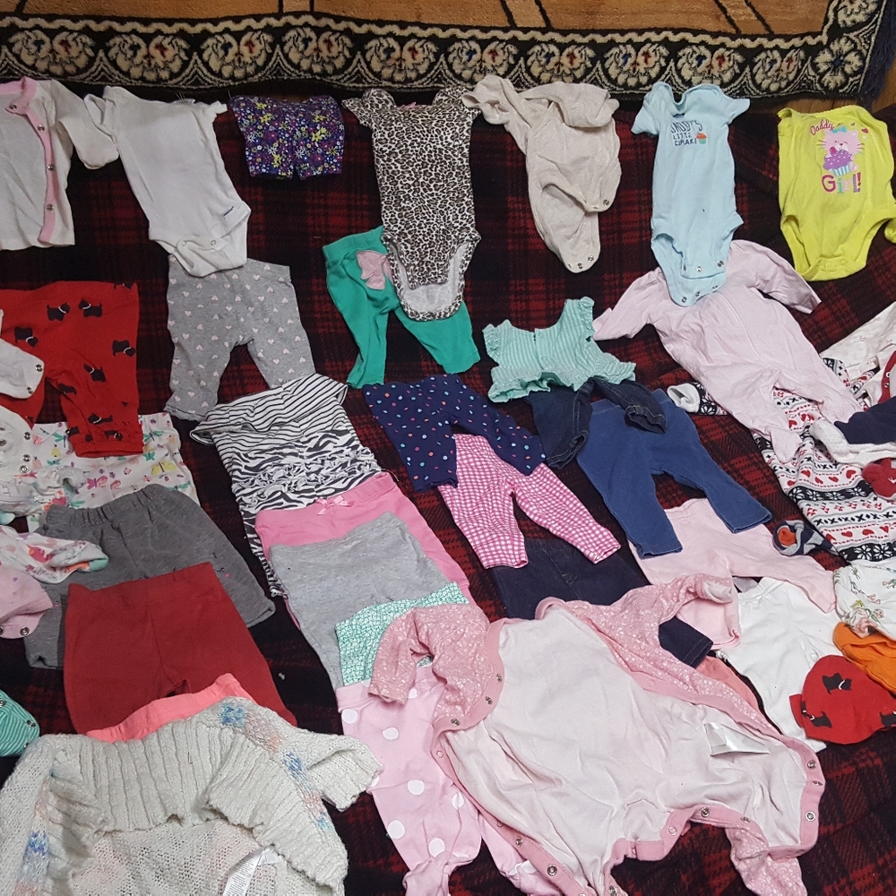 Baby girl newborn clothes - Picture 4 of 4